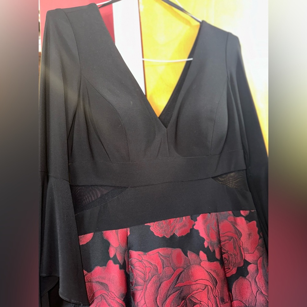 Xscape 3/4 quarter sleeve black evening gown - Picture 9 of 13
